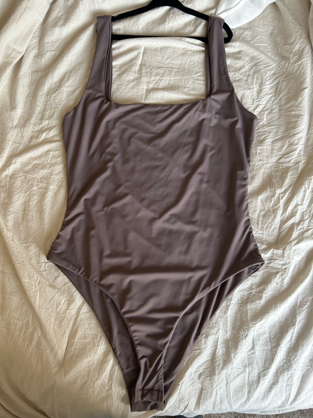 SHEIN Square Neck Bodysuit